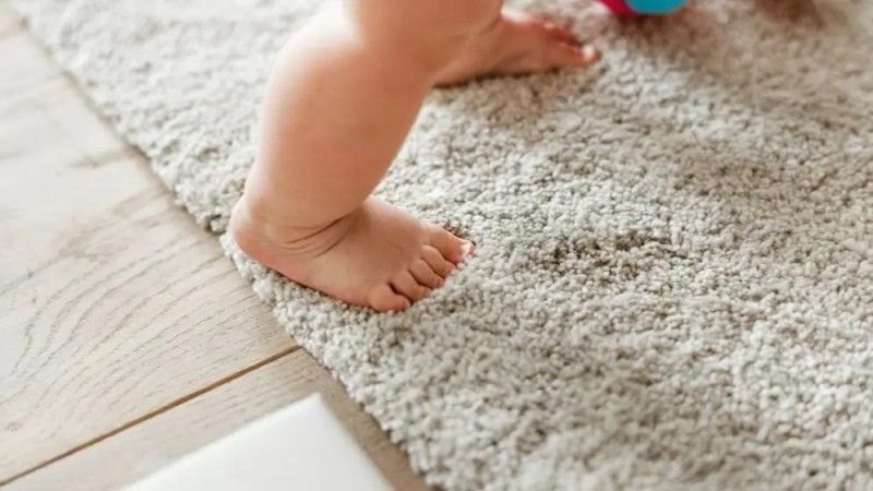 How do you pick a rug?