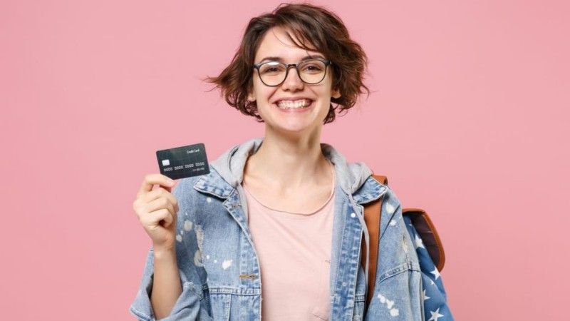 What to do with your student credit card after graduation?