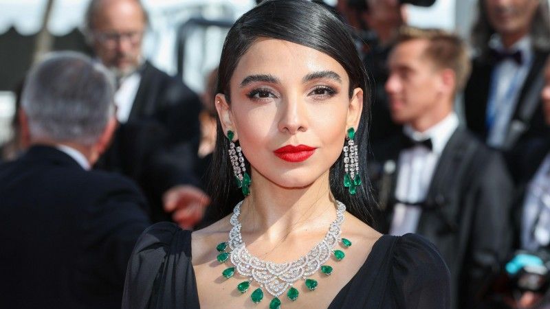 5 legendary red carpet jewels that made actresses "gods", the third one is worth a house!