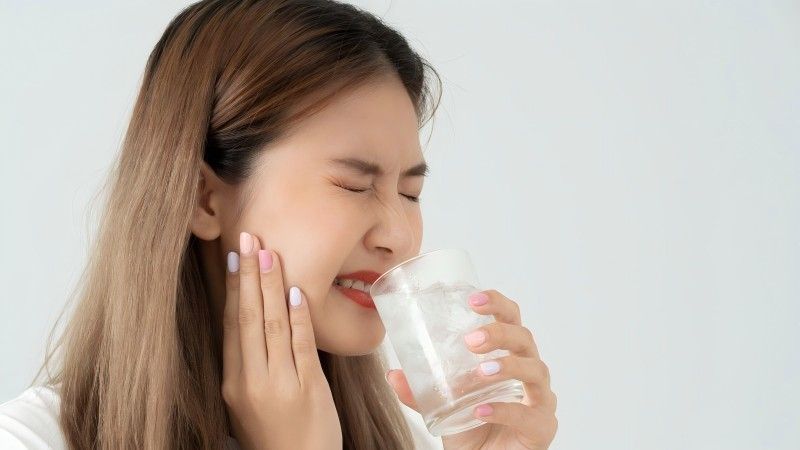 ¿Qué debo hacer si tengo los dientes sensibles?